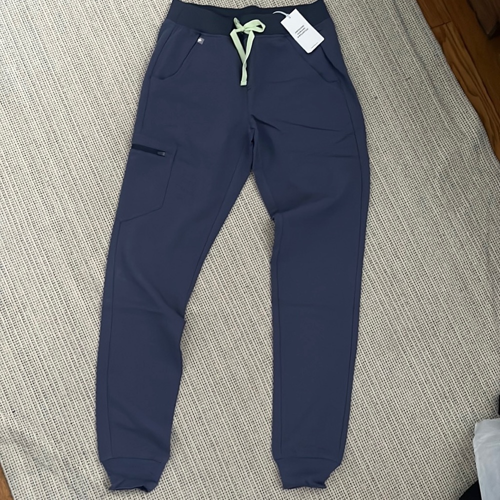 Figs scrub joggers Zamora